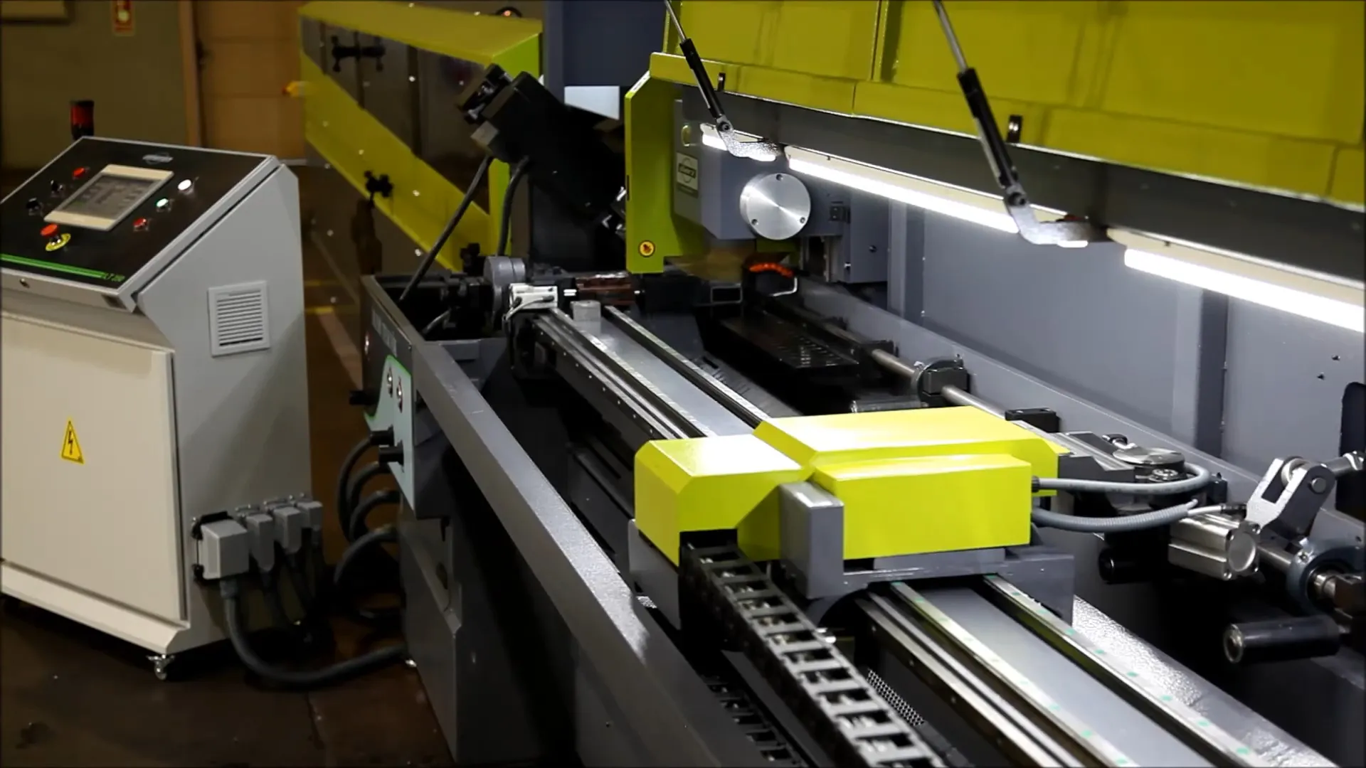 İleri Teknik İleri Teknik ILT 350 Tam Otomatik Daire Testere Makinesi - Şerit Testere Ürünler görsel 4