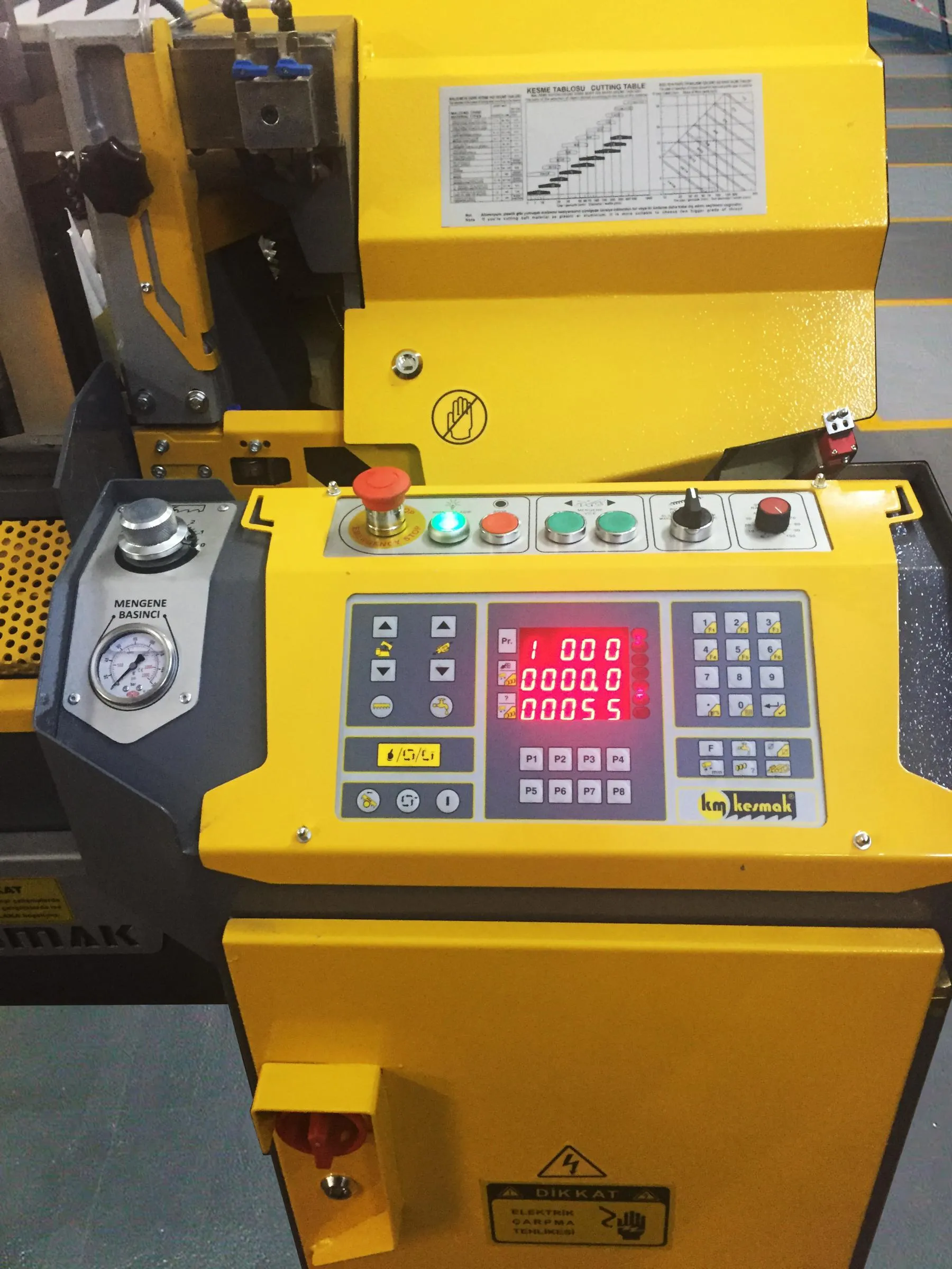Kesmak Kesmak KME 280 PLC Elektronik Kontrollü Şerit Testere - Şerit Testere Ürünler görsel 8