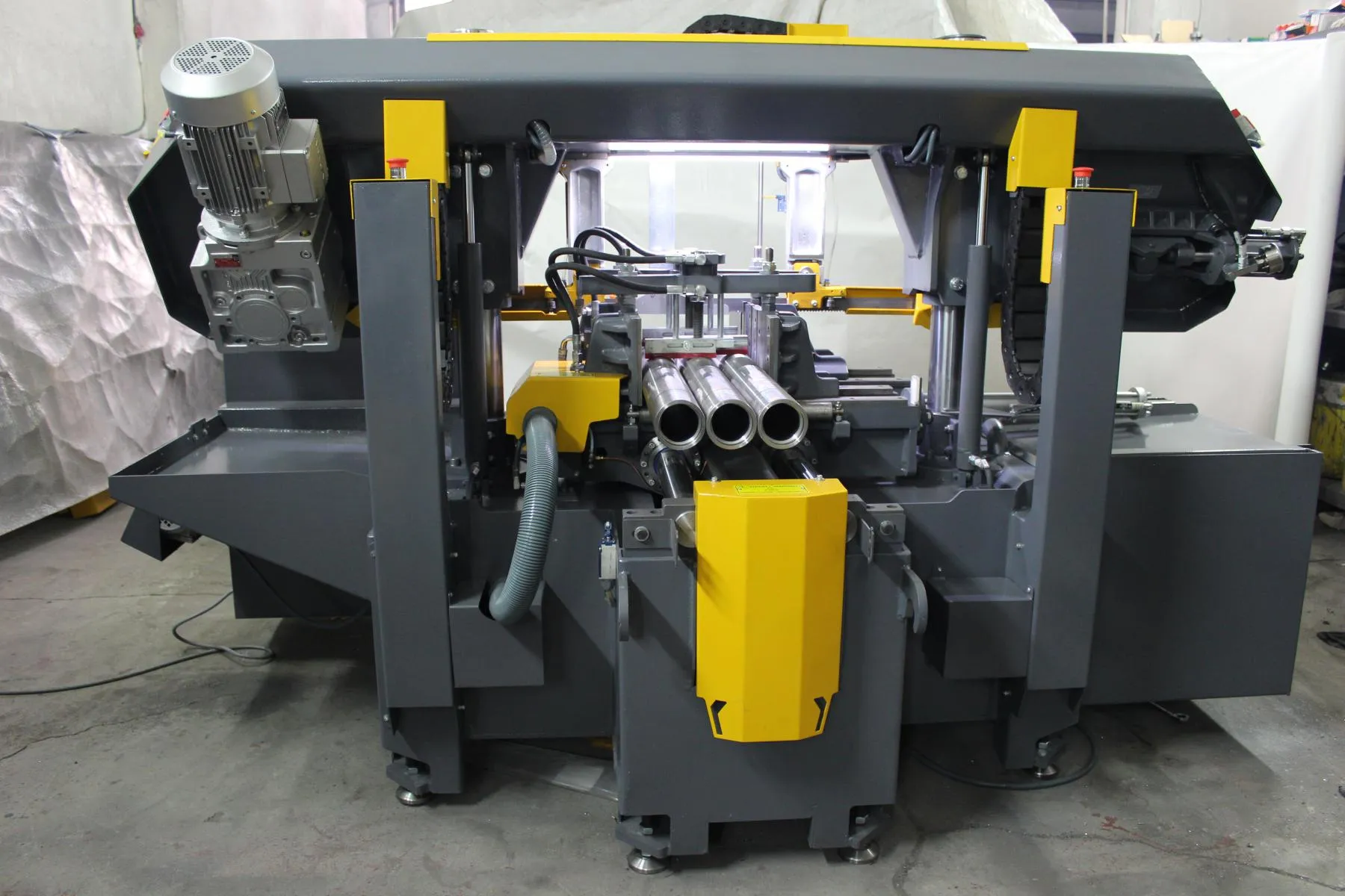 Kesmak Kesmak KSS 350 Servo-gesteuerte Doppelspannbacken Bandsäge - Bandsäge Produkte görsel 2