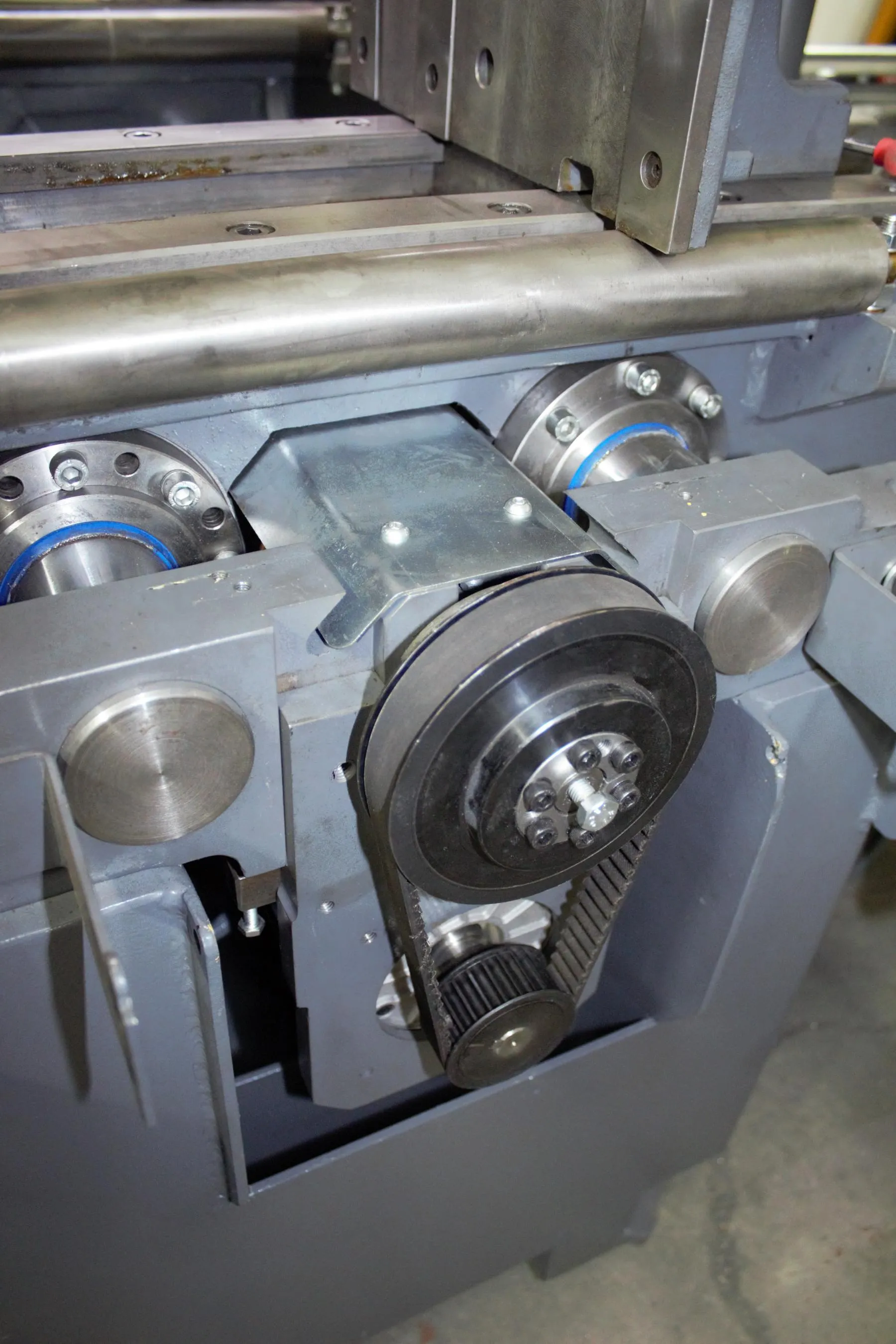 Kesmak Kesmak KSS 350 Servo-gesteuerte Doppelspannbacken Bandsäge - Bandsäge Produkte görsel 9